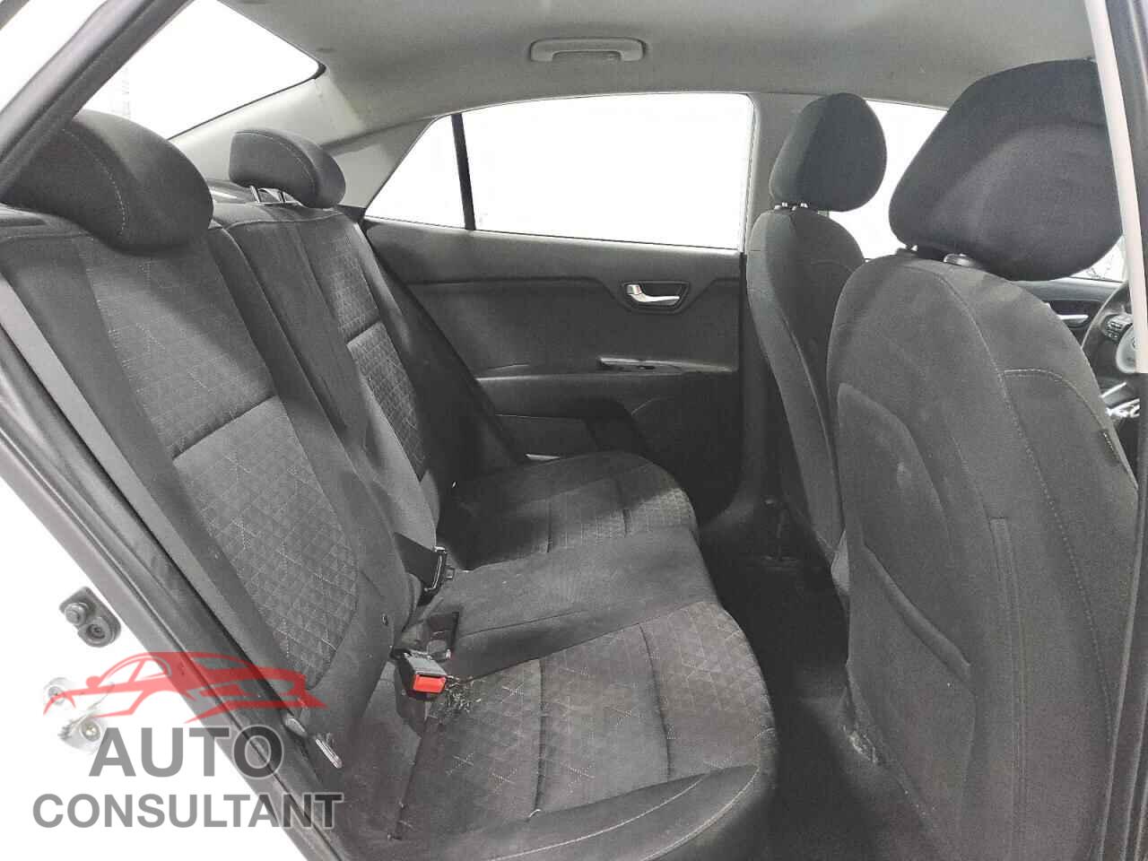 KIA RIO 2019 - 3KPA24AB6KE173473