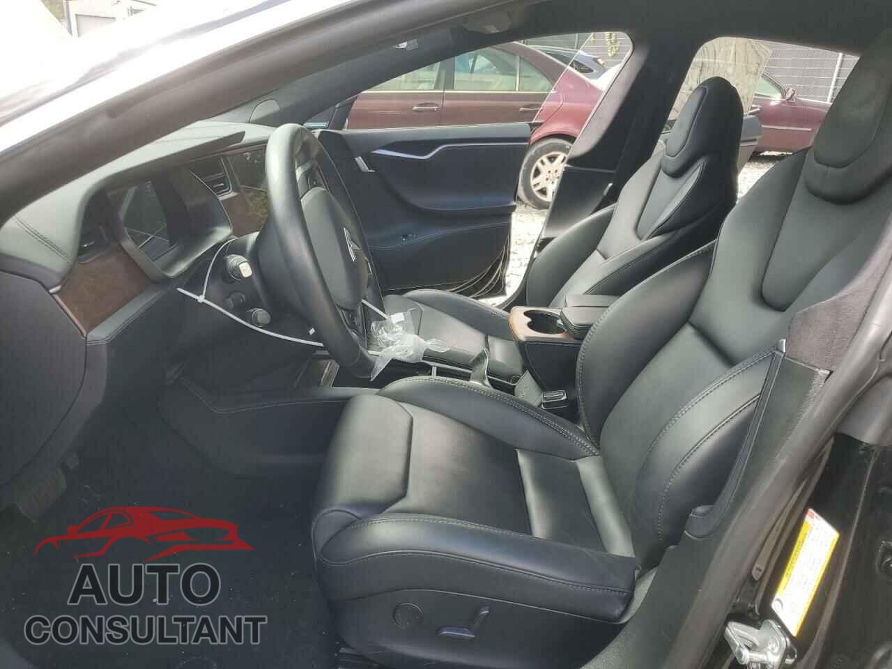 TESLA MODEL S 2019 - 5YJSA1E25KF305889