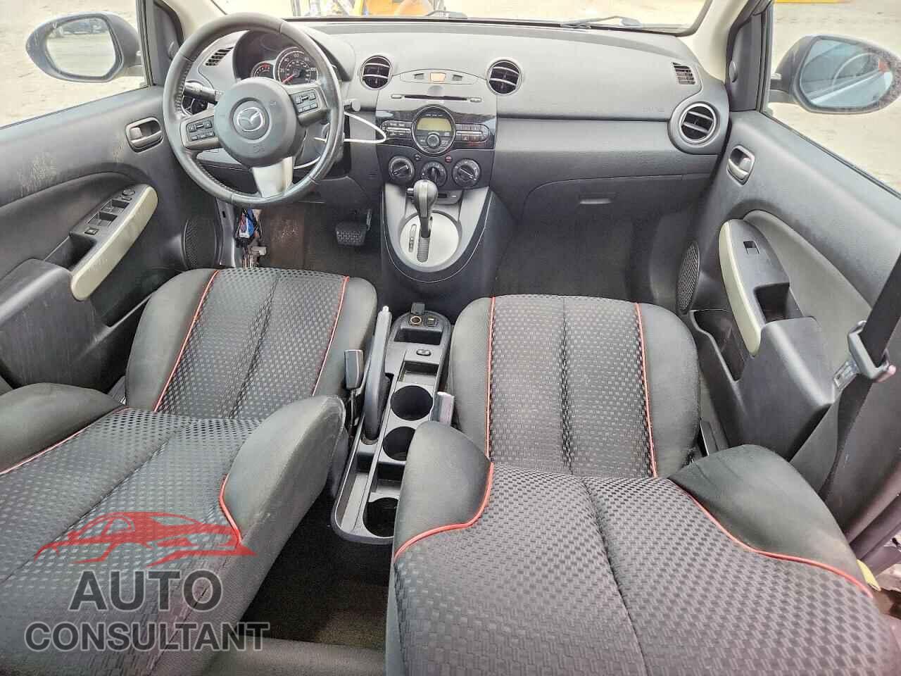 MAZDA 2 2013 - JM1DE1LY4D0160804