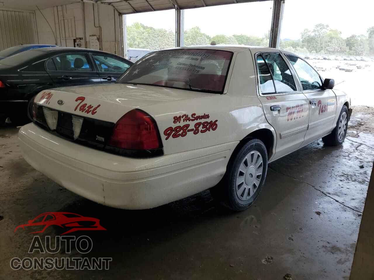 FORD CROWN VIC 2011 - 2FABP7BVXBX111106