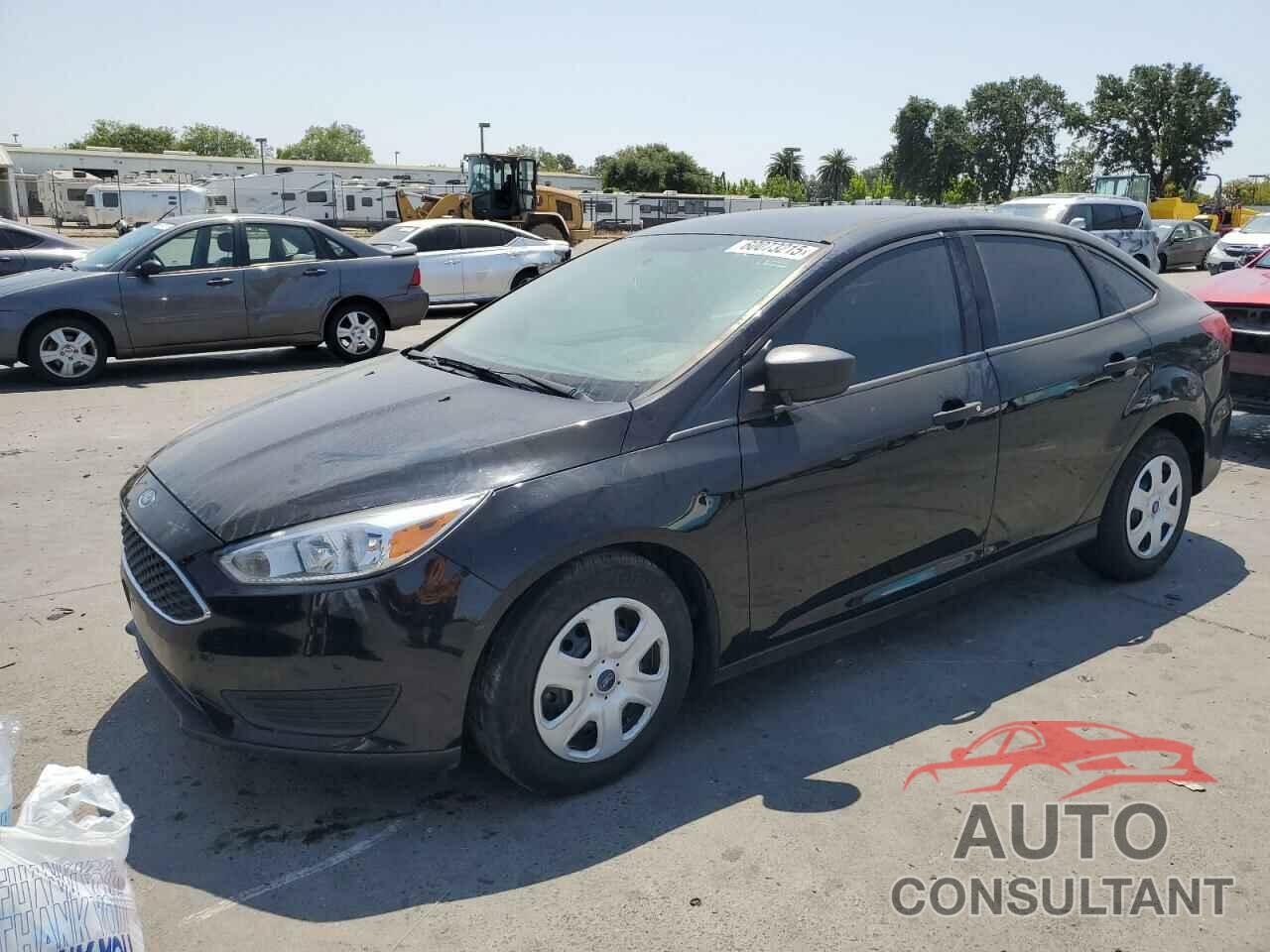 FORD FOCUS 2018 - 1FADP3E26JL205336