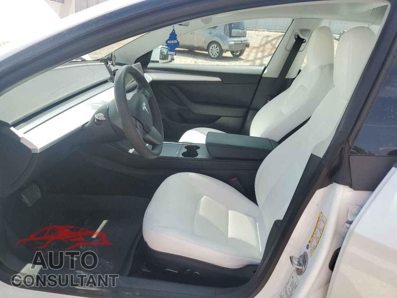 TESLA MODEL 3 2023 - 5YJ3E1EA4PF606483