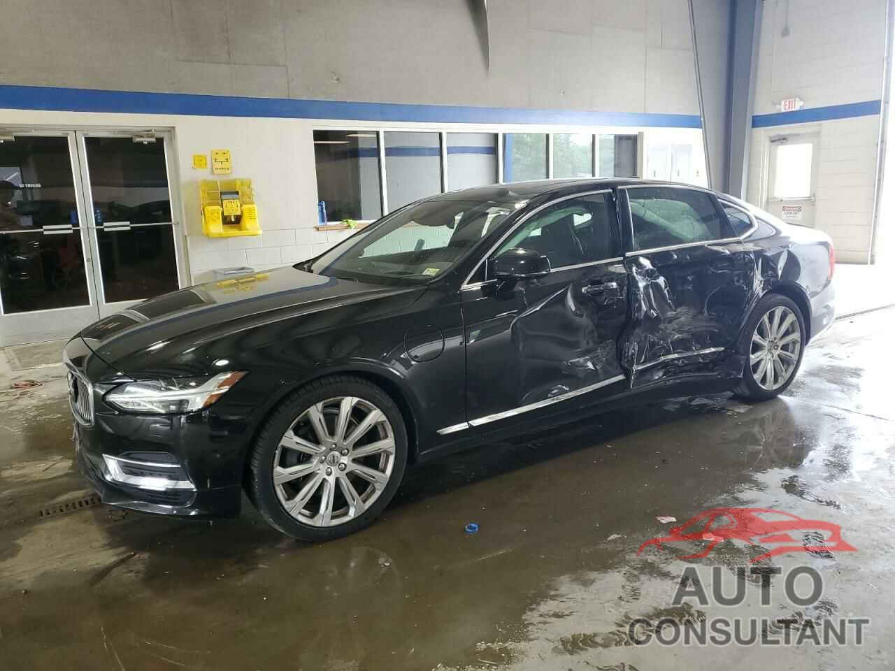 VOLVO S90 2018 - LVYBC0AL5JP035319