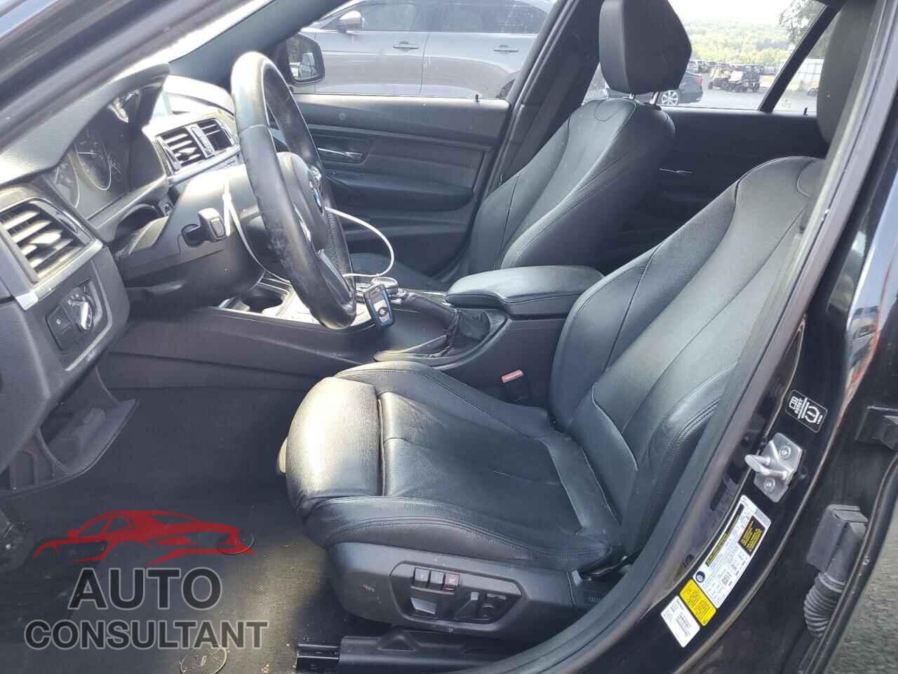 BMW 3 SERIES 2015 - WBA3A5C55FF606475