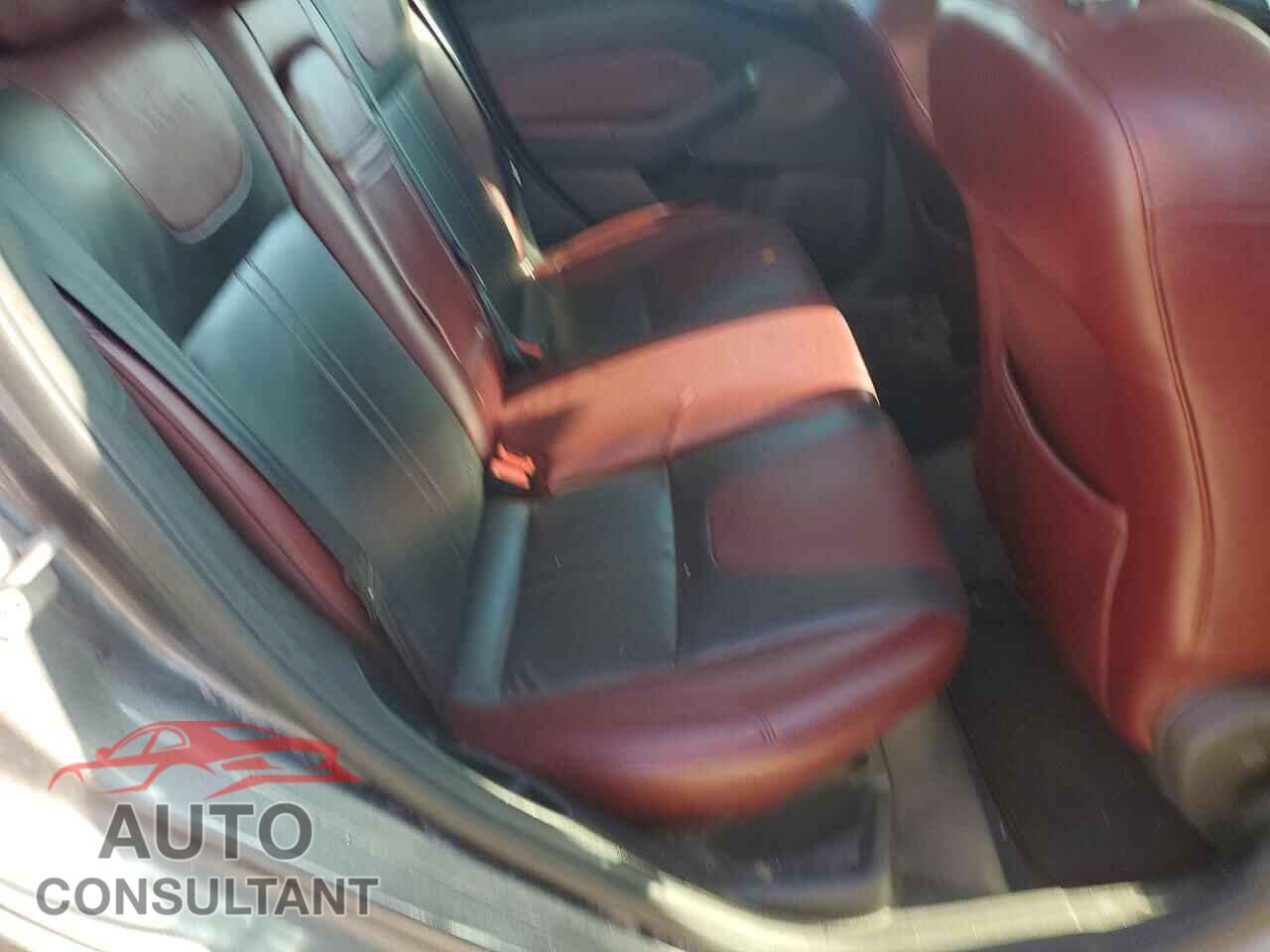 FORD FOCUS 2012 - 1FAHP3F26CL154410