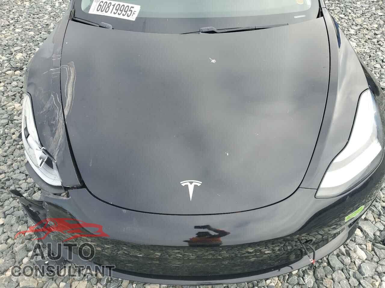TESLA MODEL 3 2019 - 5YJ3E1EB4KF385582