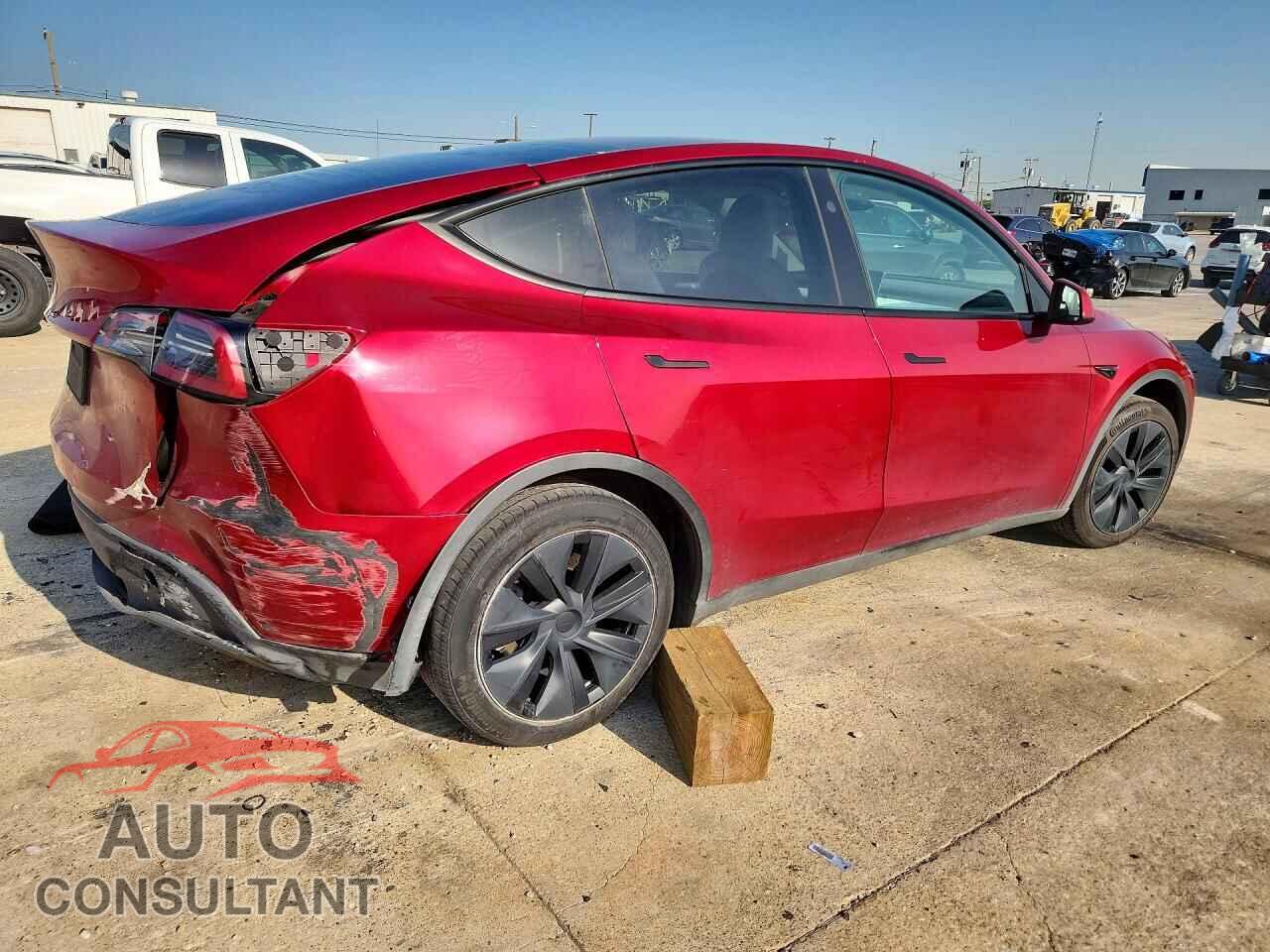 TESLA MODEL Y 2024 - 7SAYGDED1RA319309