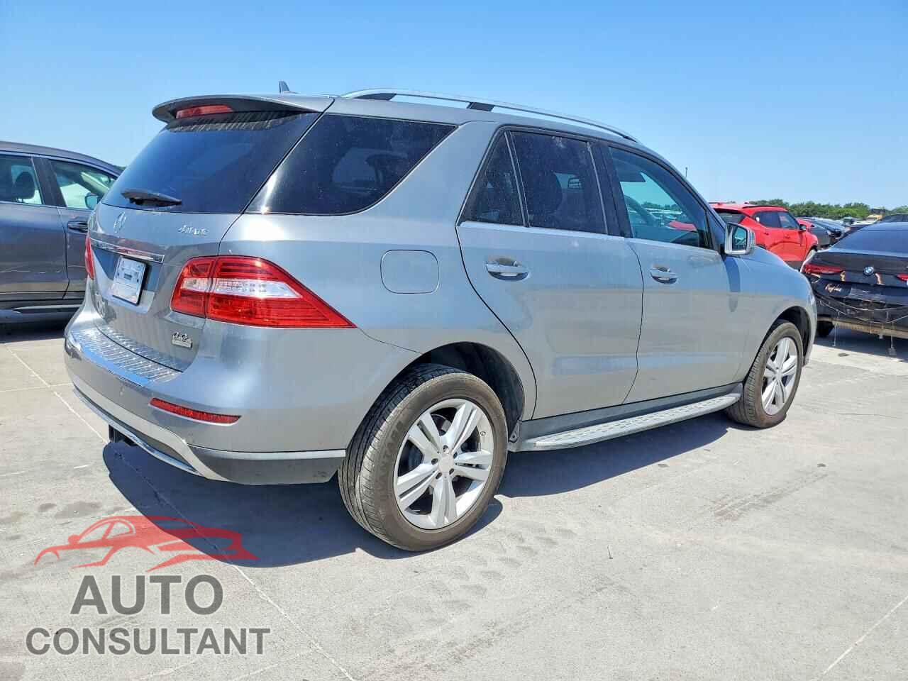 MERCEDES-BENZ M-CLASS 2013 - 4JGDA5HB1DA100413