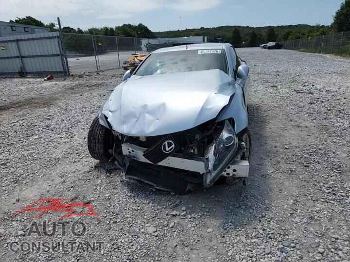 LEXUS IS 2013 - JTHFF2C23D2526746