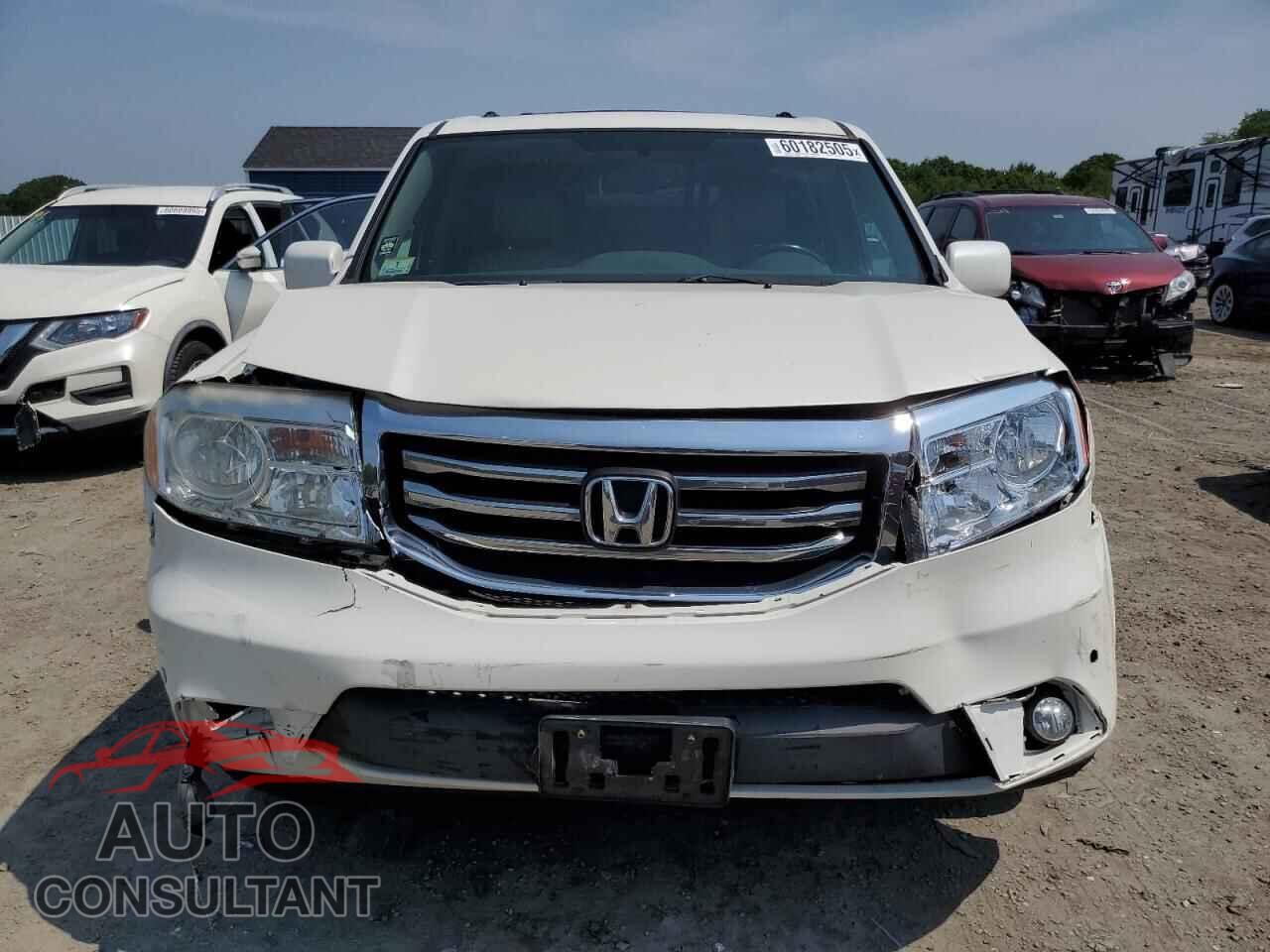 HONDA PILOT 2014 - 5FNYF4H96EB043178