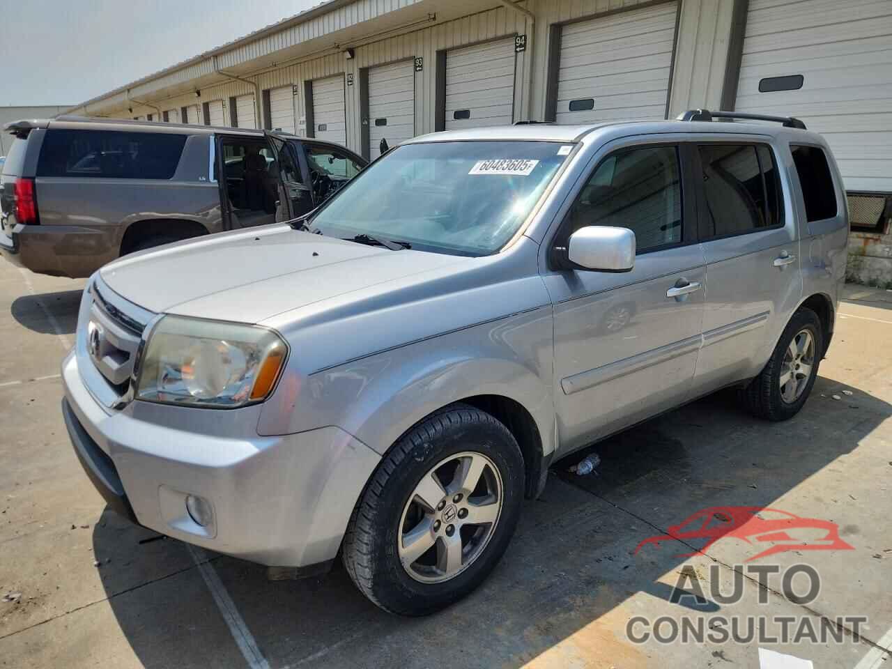 HONDA PILOT 2011 - 5FNYF4H62BB045849