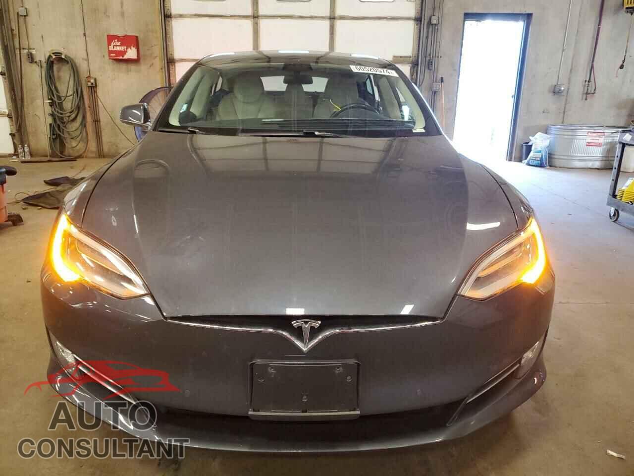 TESLA MODEL S 2019 - 5YJSA1E25KF297440