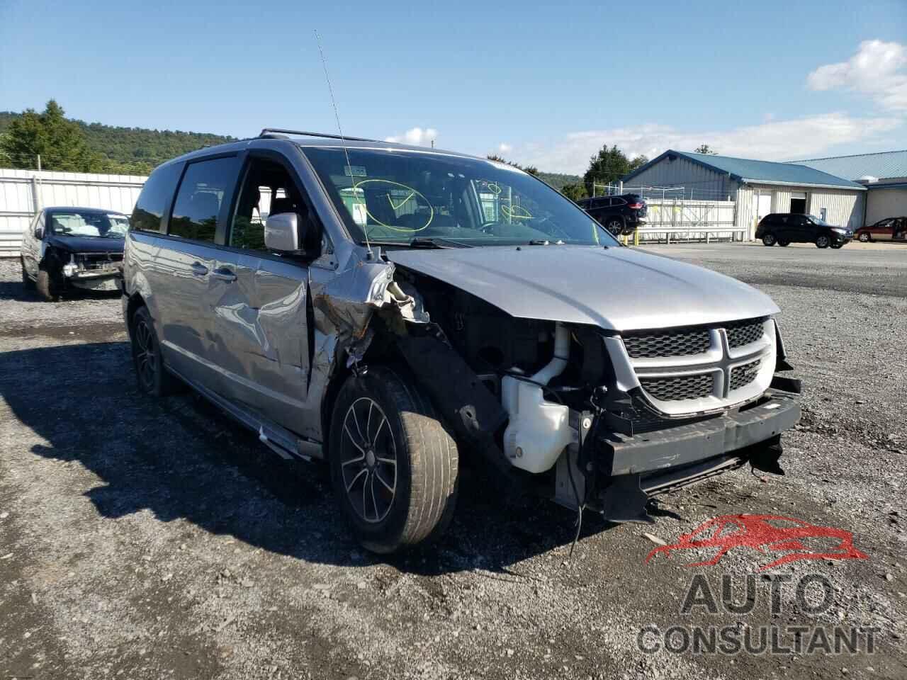 DODGE CARAVAN 2018 - 2C4RDGEG0JR325507