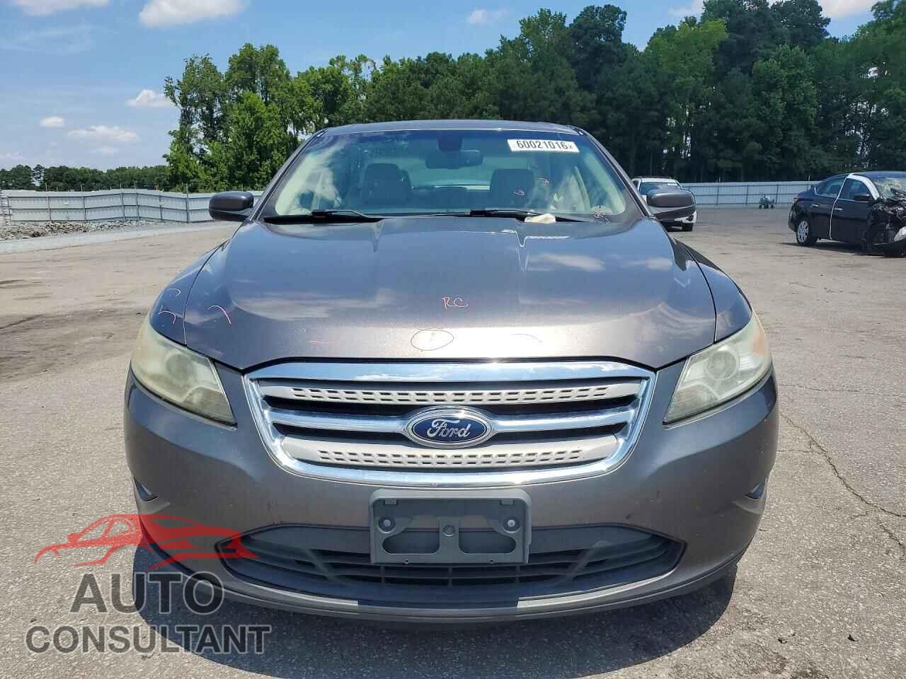 FORD TAURUS 2011 - 1FAHP2EW0BG174335