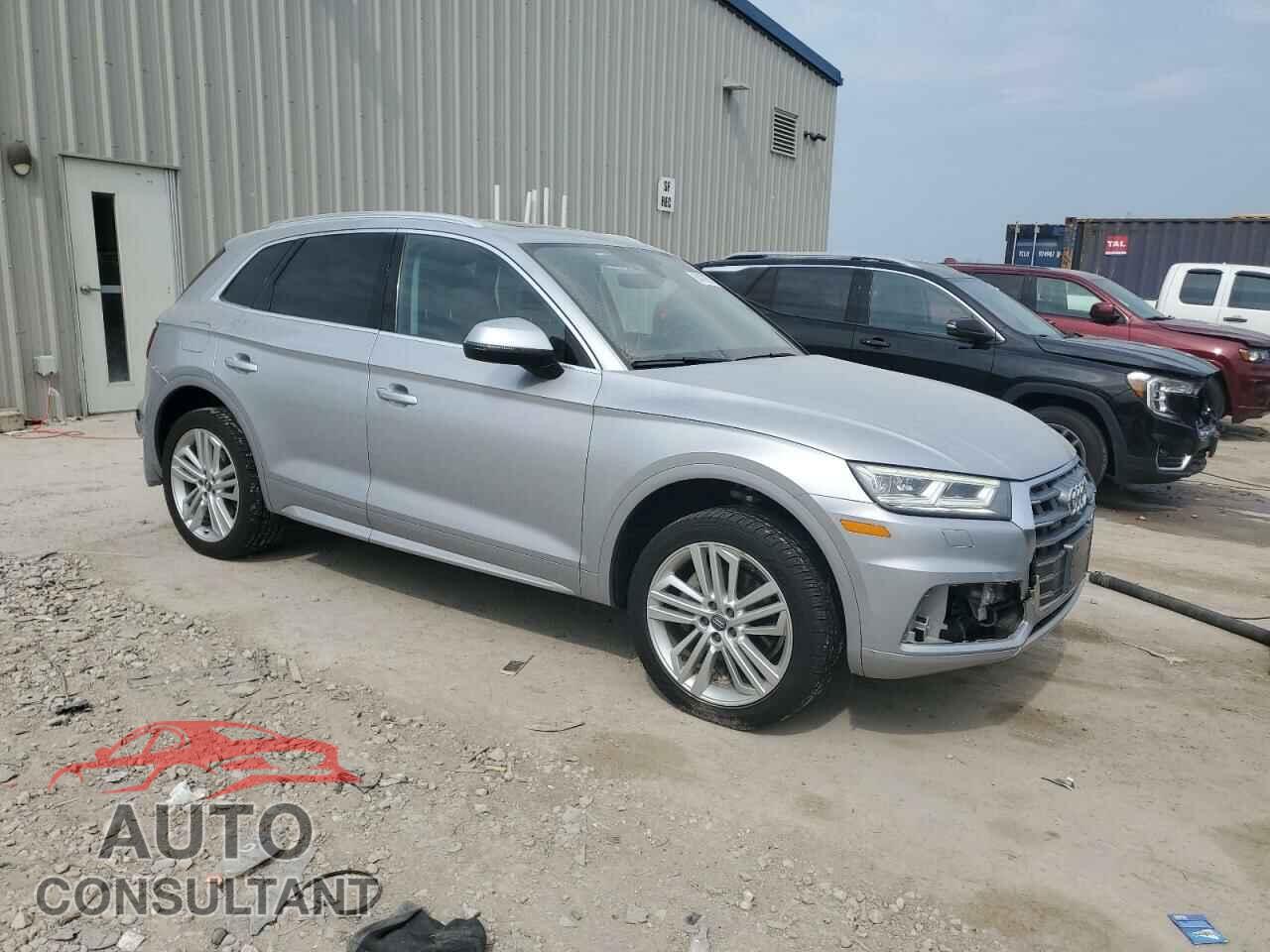 AUDI Q5 2018 - WA1CNAFY5J2000495