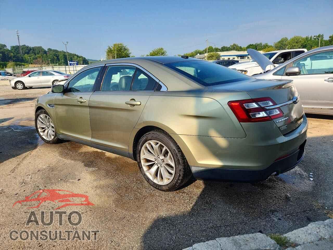 FORD TAURUS 2013 - 1FAHP2F82DG208780