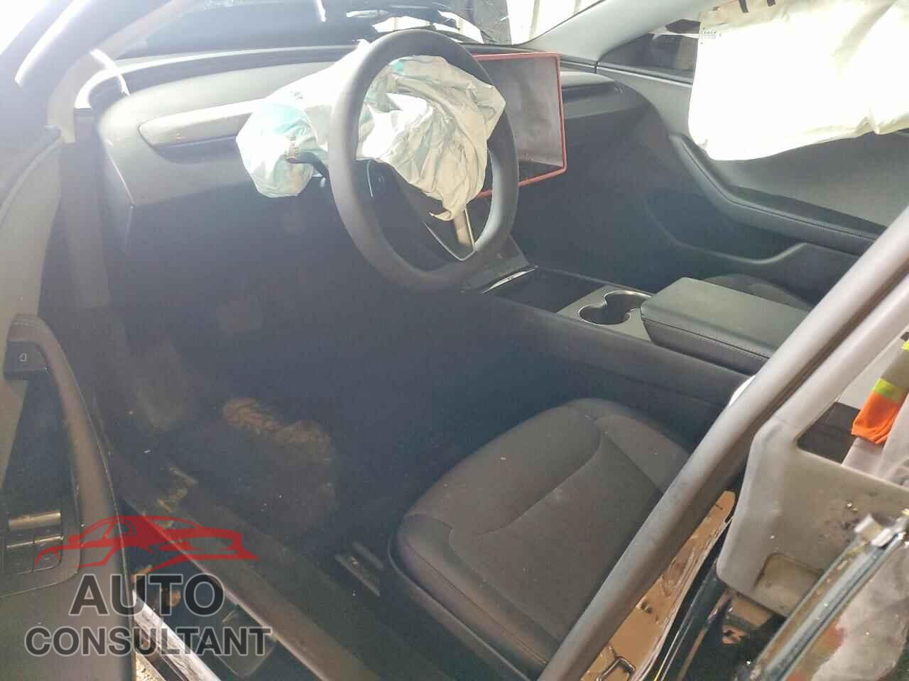 TESLA MODEL 3 2026 - 5YJ3E1EA7TF141837