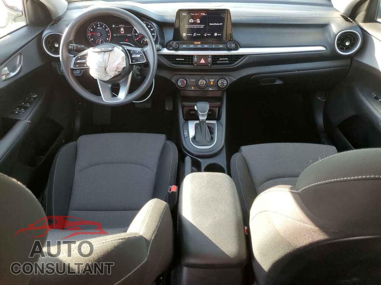 KIA FORTE 2023 - 3KPF24AD5PE649727