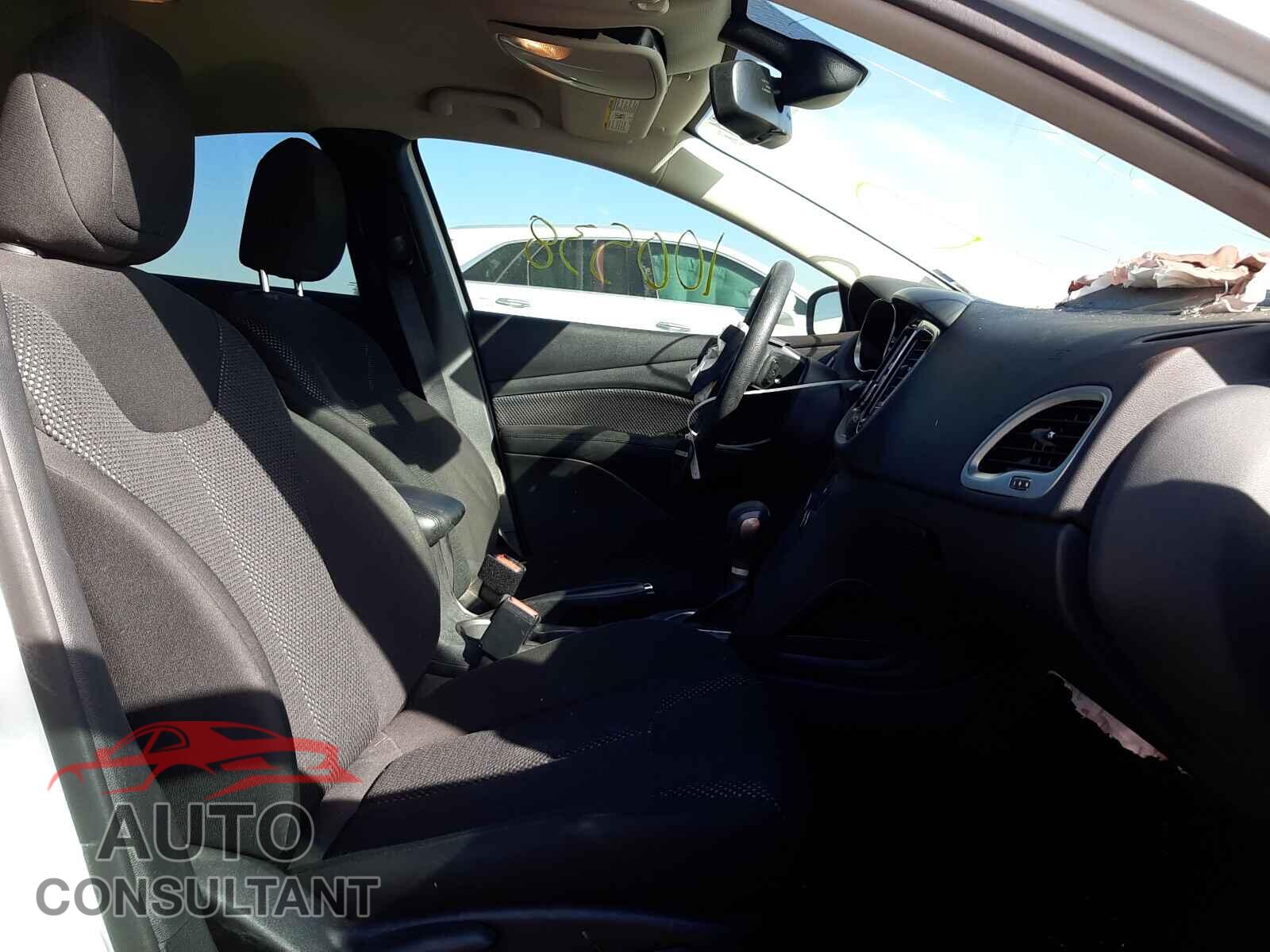 DODGE DART 2016 - 1C3CDFAA4GD607702