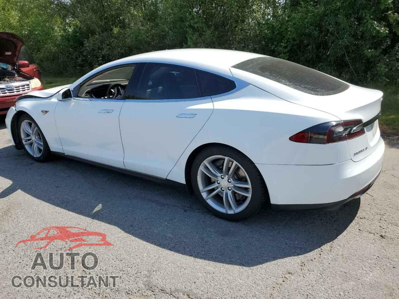 TESLA MODEL S 2013 - 5YJSA1CN3DFP05949