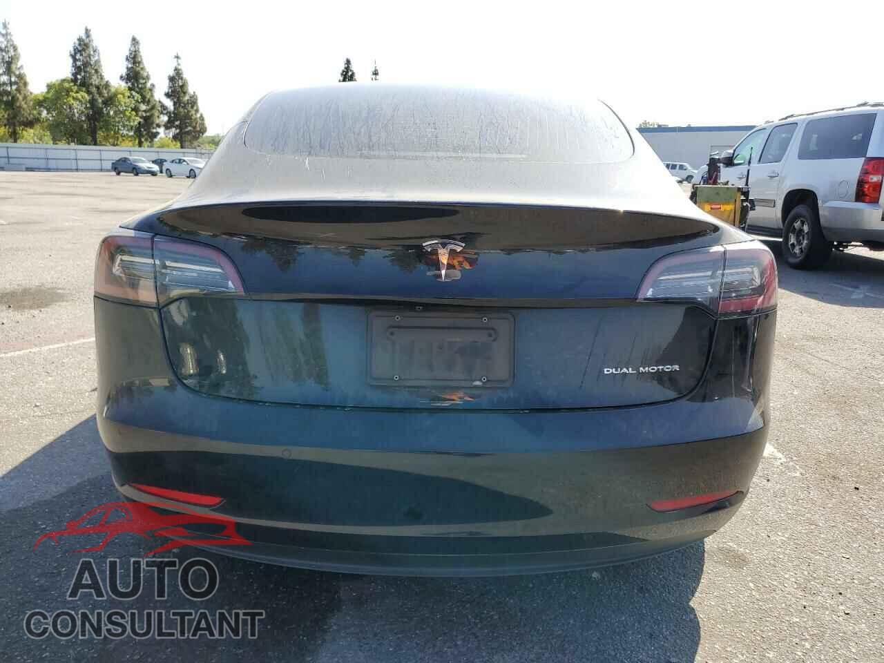 TESLA MODEL 3 2020 - 5YJ3E1EBXLF668618