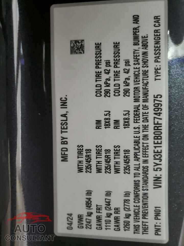 TESLA MODEL 3 2024 - 5YJ3E1EB0RF749975