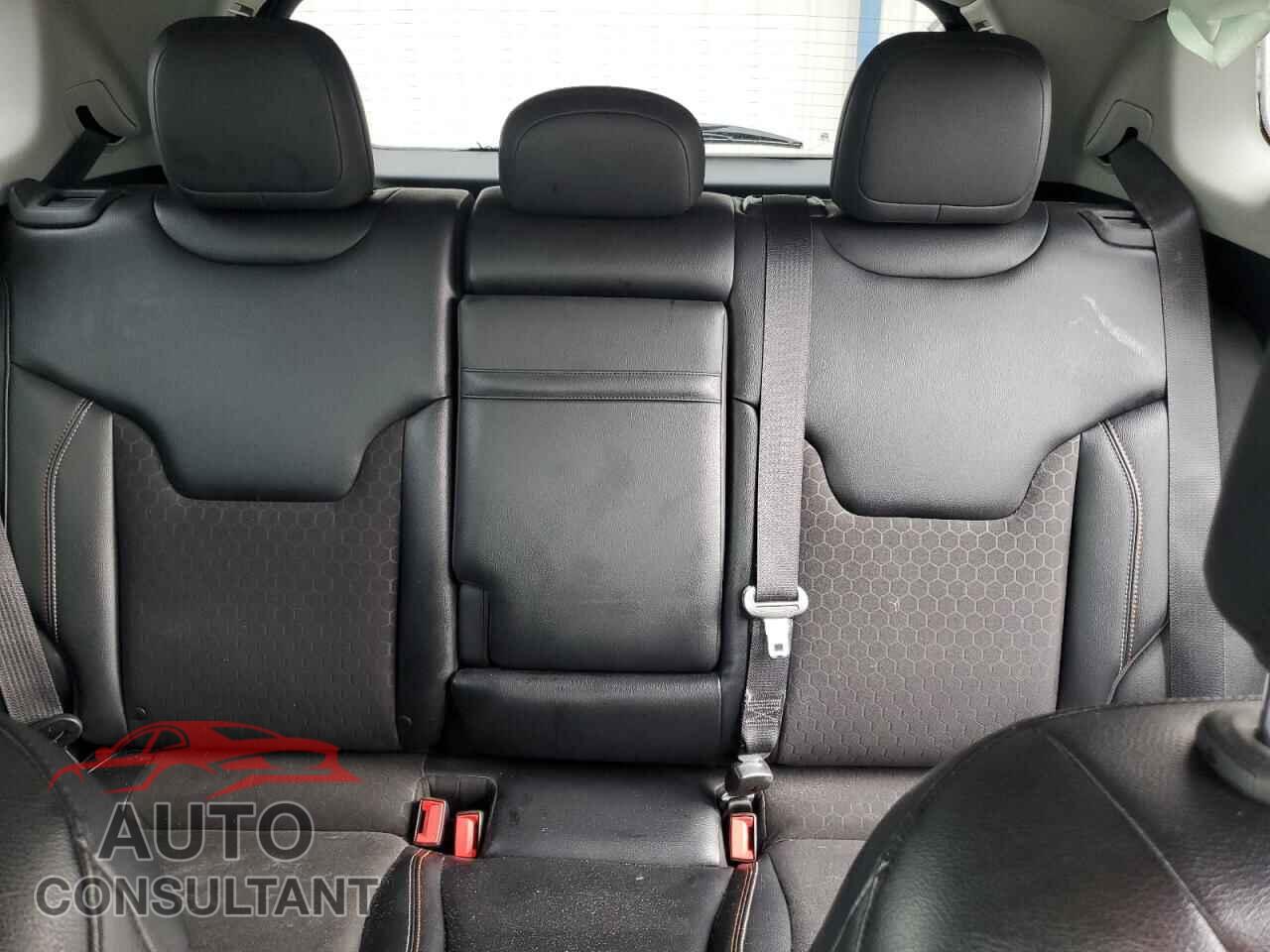 JEEP COMPASS 2017 - 3C4NJDBB8HT646085