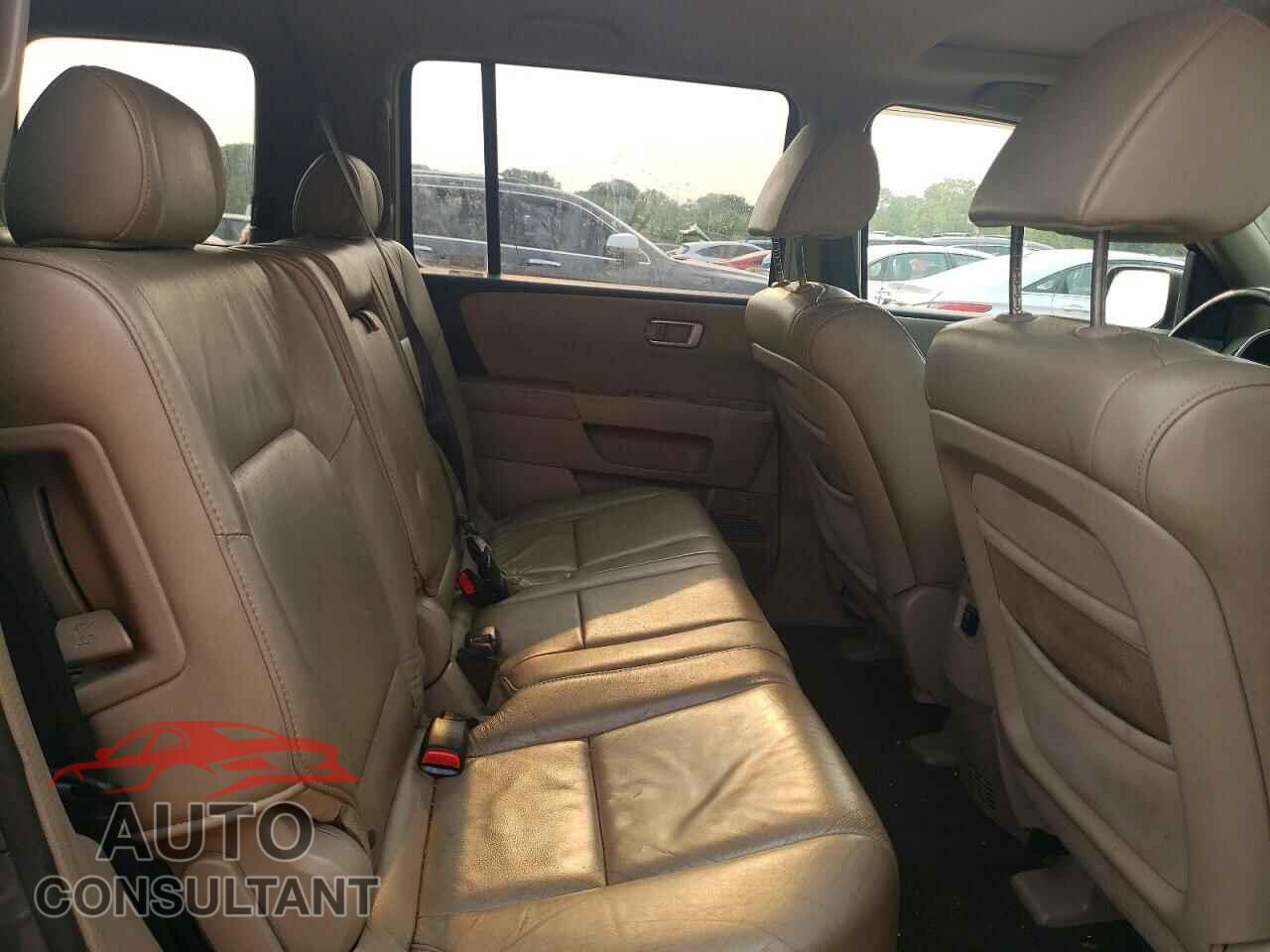 HONDA PILOT 2009 - 5FNYF48509B054213