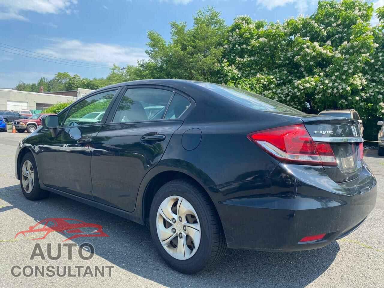 HONDA CIVIC 2015 - 19XFB2E52FE066361