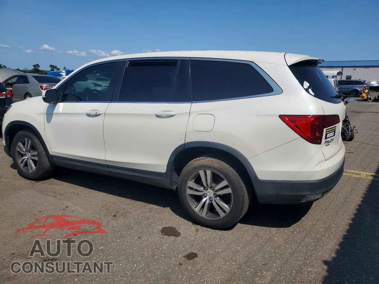 HONDA PILOT 2017 - 5FNYF6H58HB089138