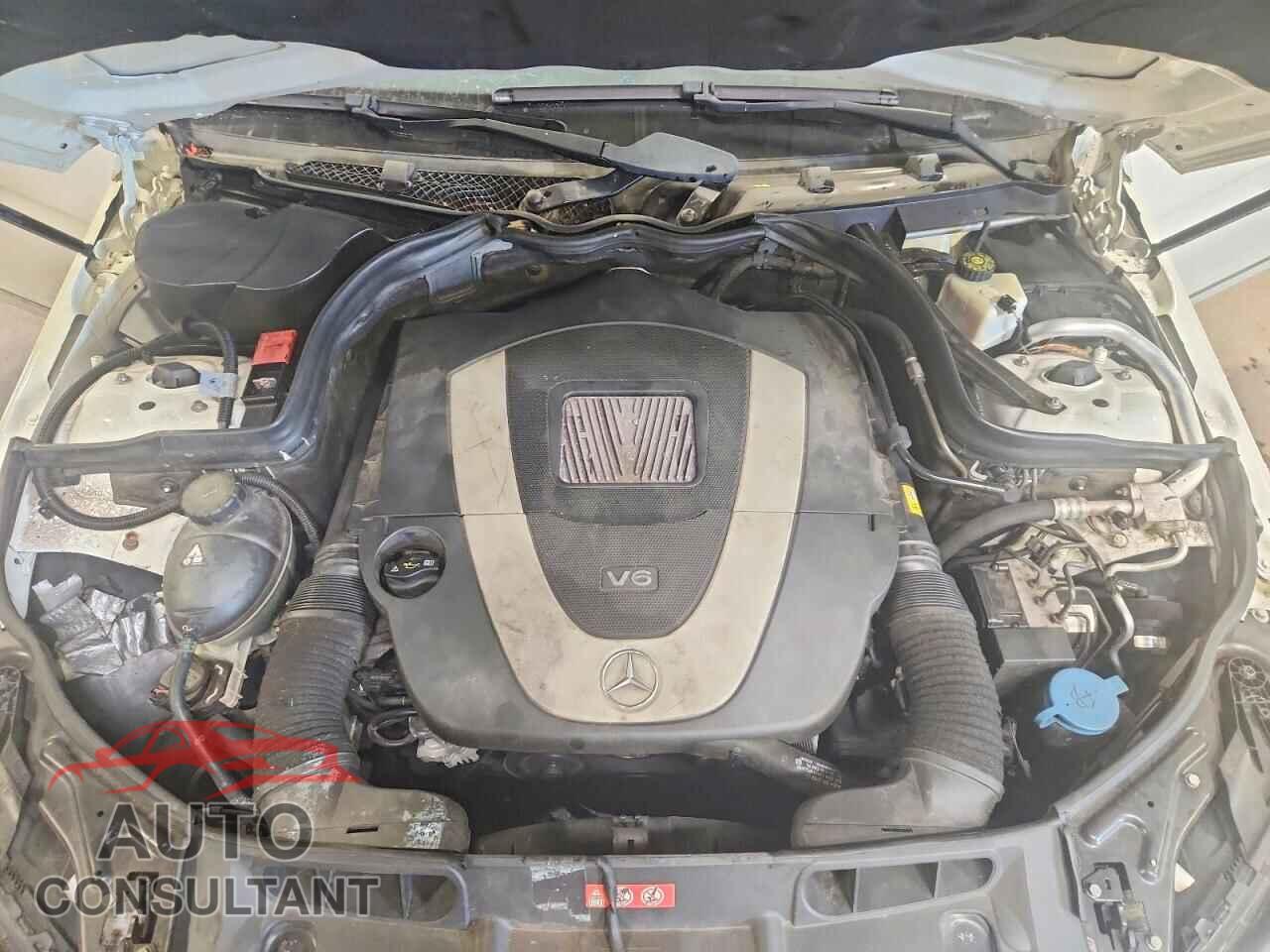 MERCEDES-BENZ C-CLASS 2012 - WDDGF8BB9CF912496