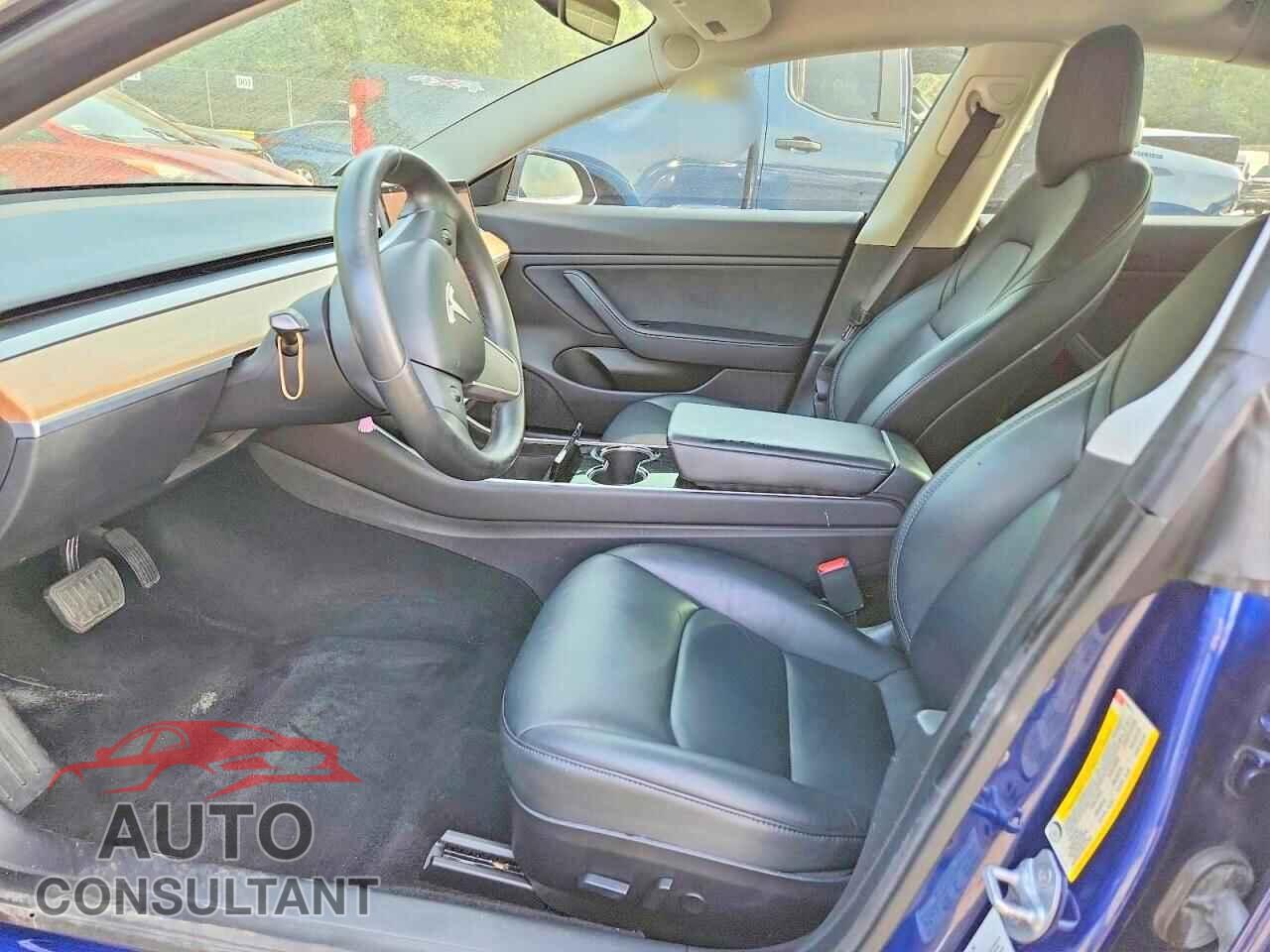 TESLA MODEL 3 2019 - 5YJ3E1EA3KF396774