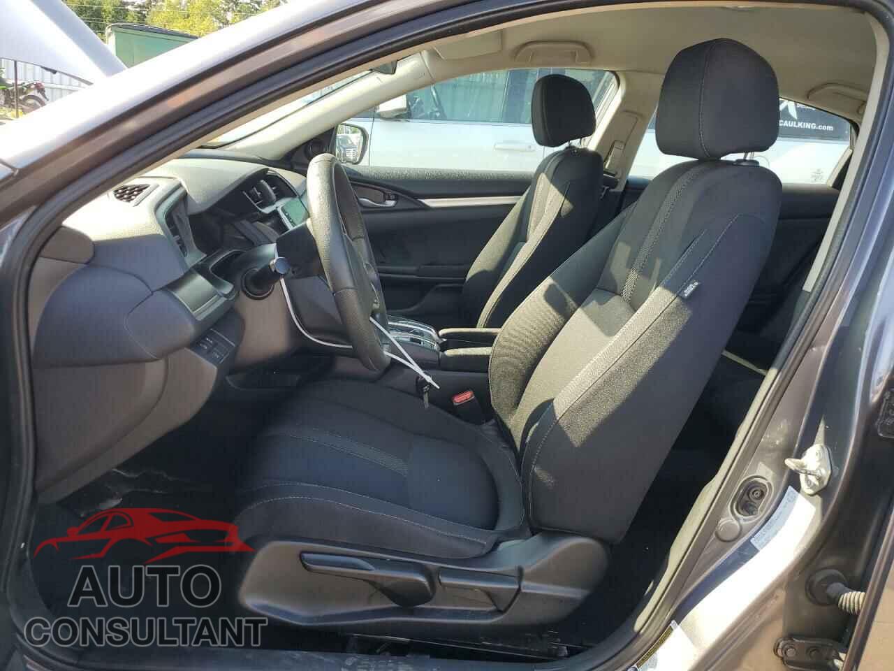 HONDA CIVIC 2019 - 2HGFC2F56KH043306