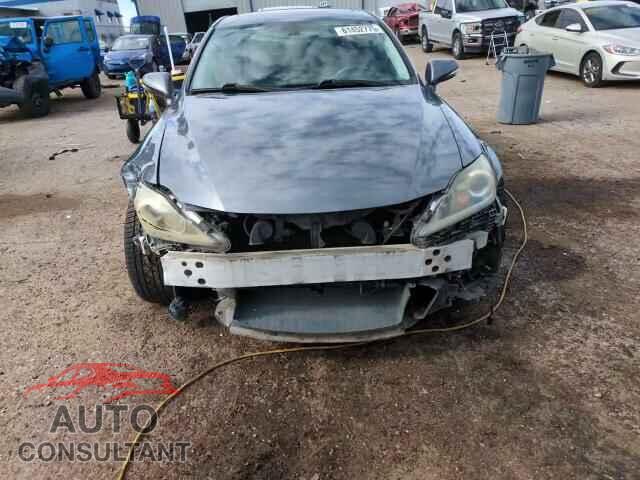 LEXUS IS 2013 - JTHCE5C22D5003028