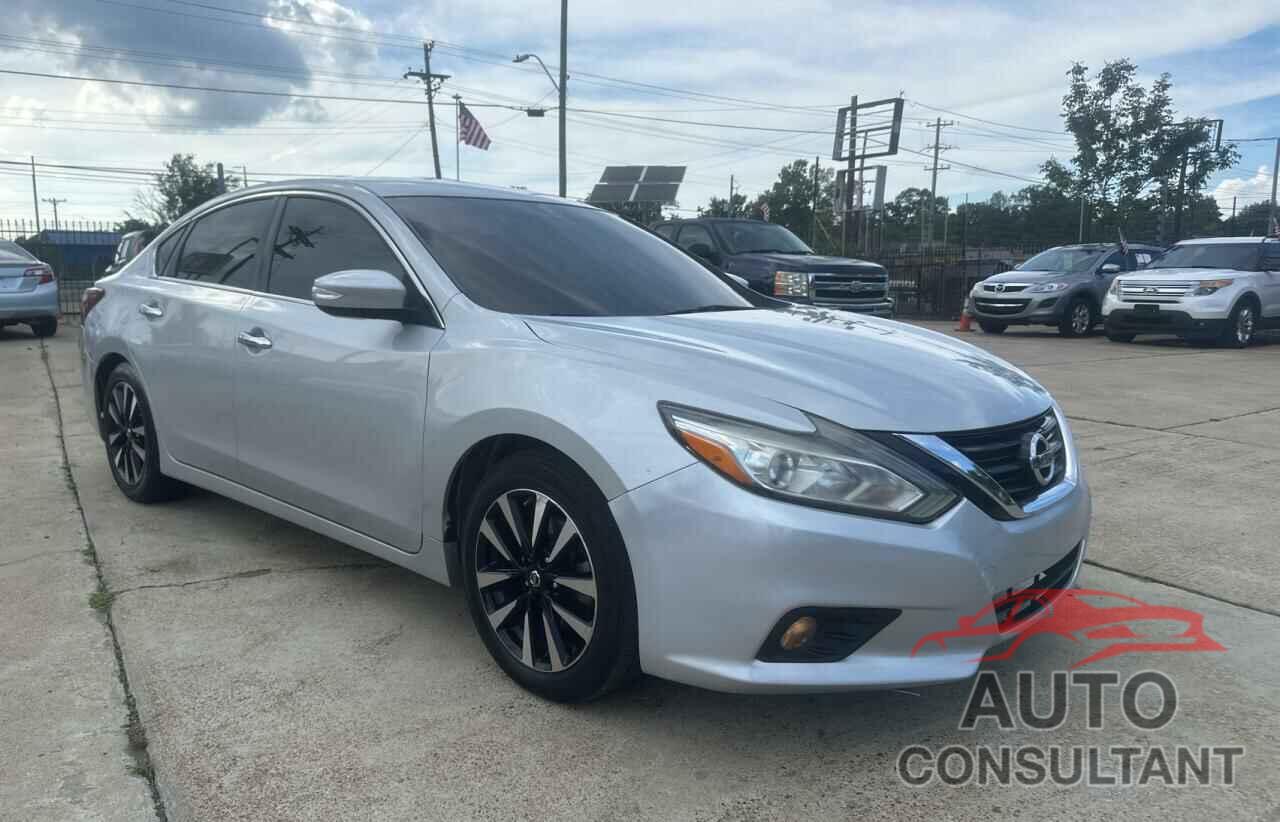 NISSAN ALTIMA 2018 - 1N4AL3AP6JC188926