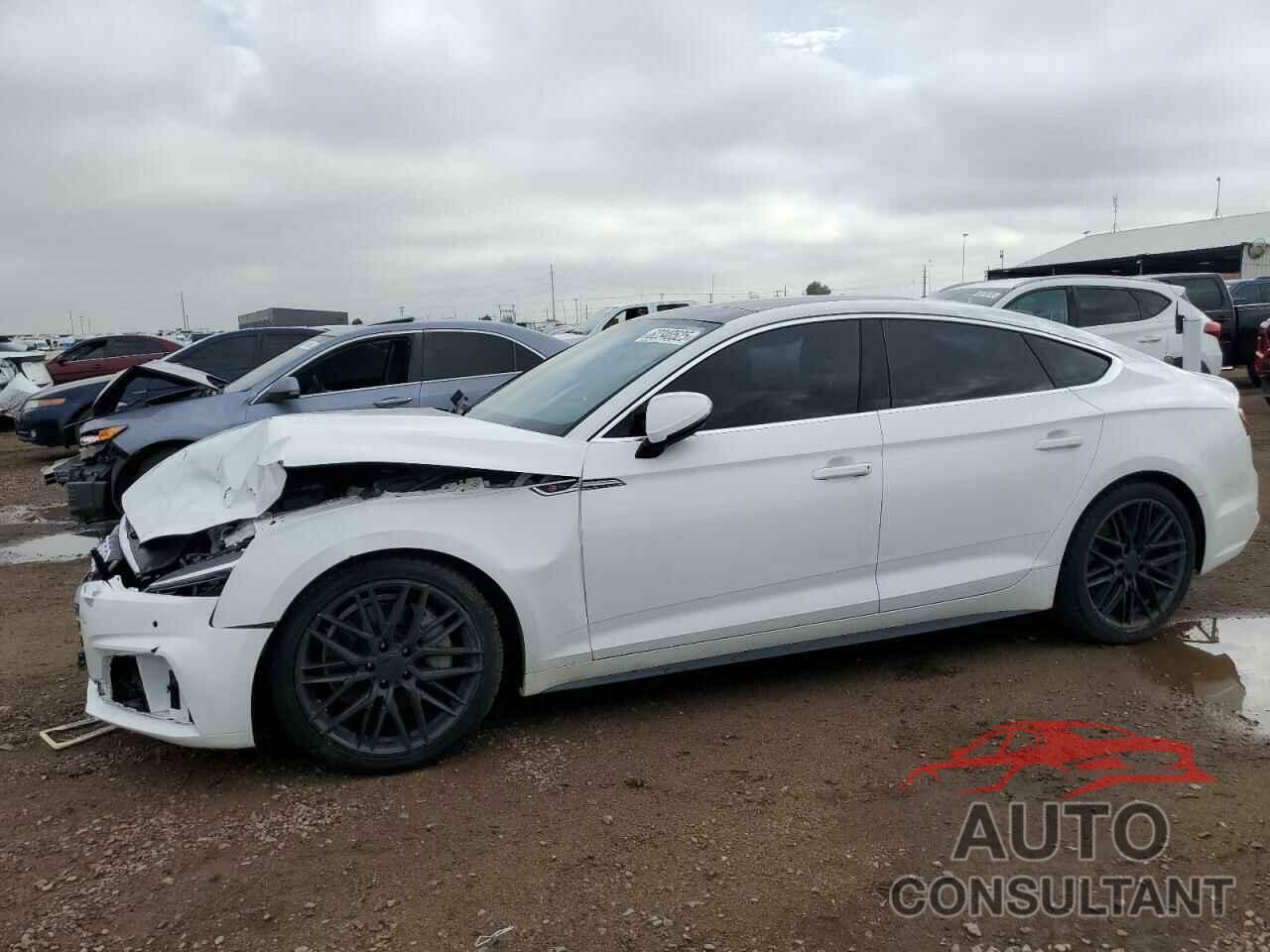 AUDI A5 2018 - WAUFNCF50JA067531