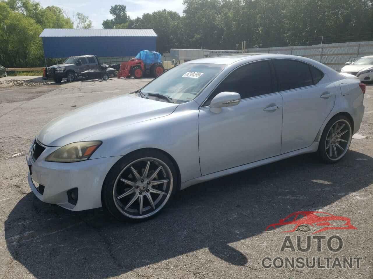 LEXUS IS 2011 - JTHBF5C24B5146844