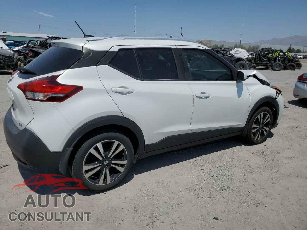 NISSAN KICKS 2019 - 3N1CP5CU3KL558342