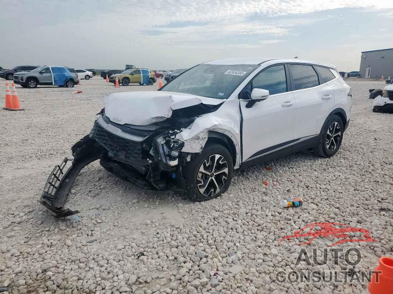 KIA SPORTAGE 2023 - 5XYK33AF8PG132917