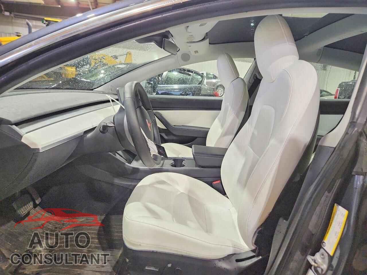 TESLA MODEL 3 2020 - 5YJ3E1EB3LF522237