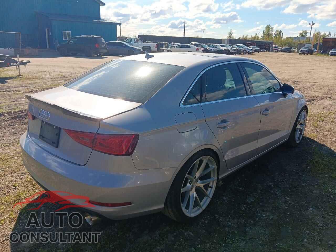 AUDI A3 2015 - WAUBFGFF9F1070544