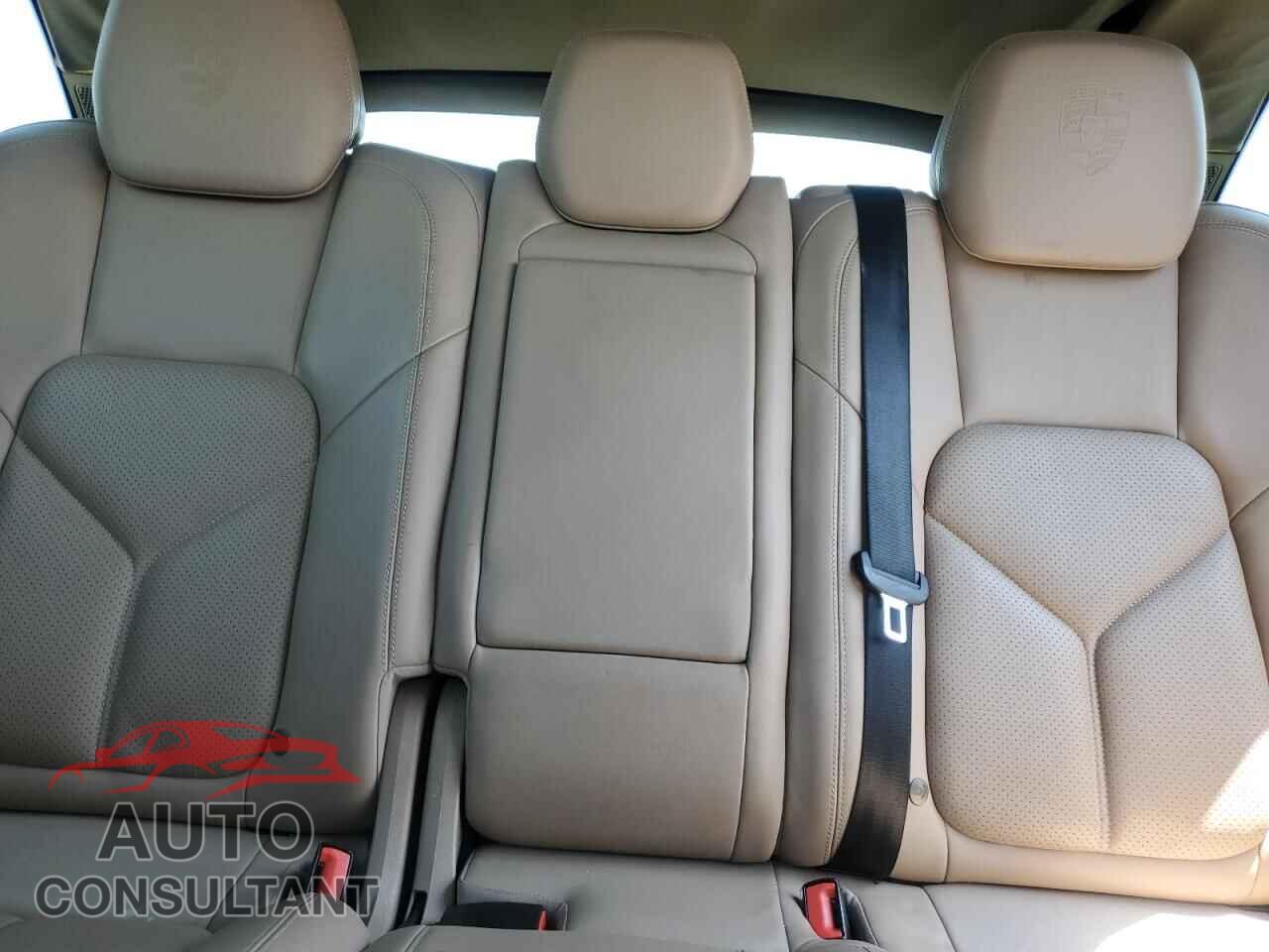 PORSCHE CAYENNE 2013 - WP1AA2A26DLA06160