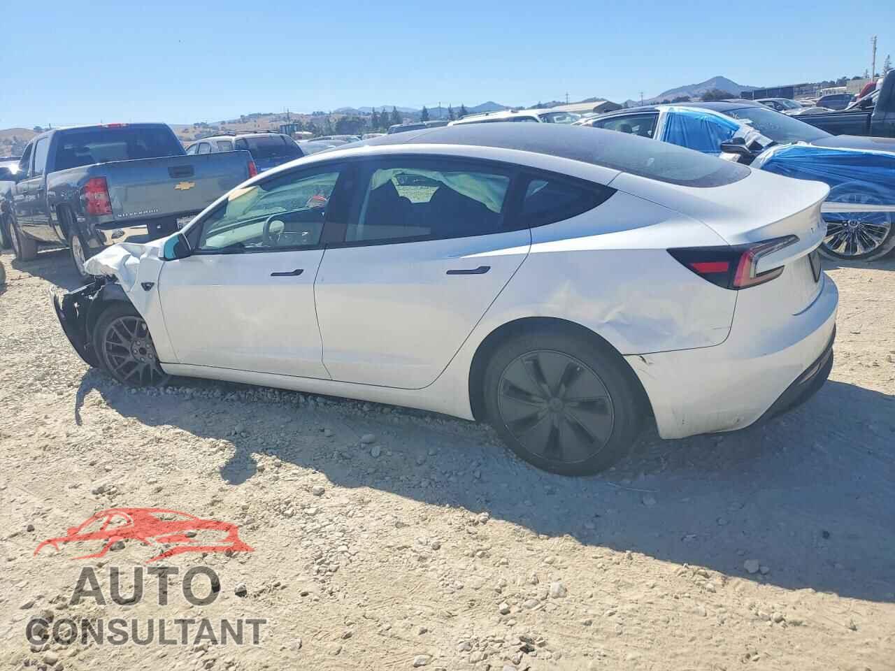 TESLA MODEL 3 2026 - 5YJ3E1EA2TF131216