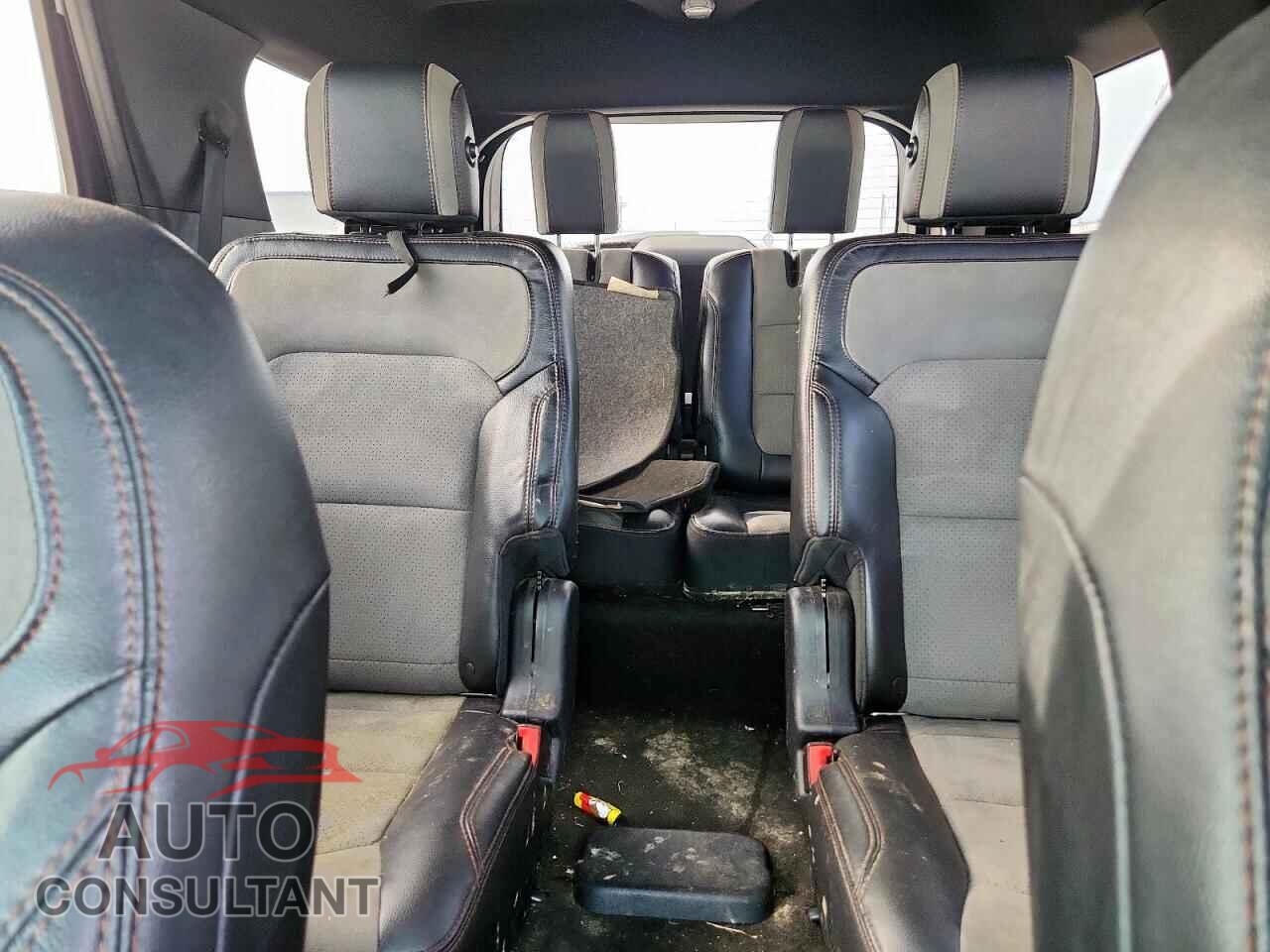 FORD EXPLORER 2017 - 1FM5K8D83HGA27349