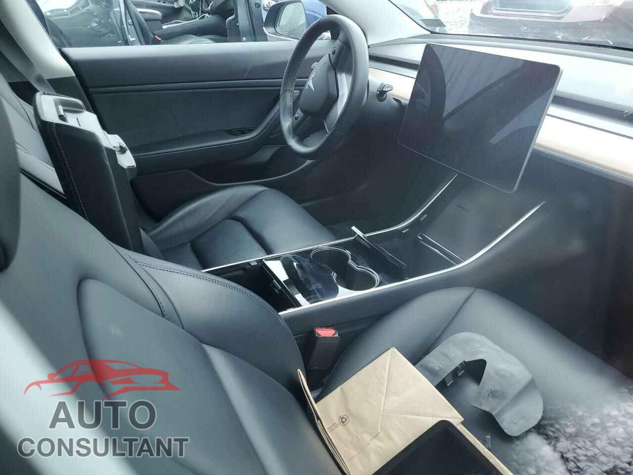 TESLA MODEL 3 2019 - 5YJ3E1EB3KF442192