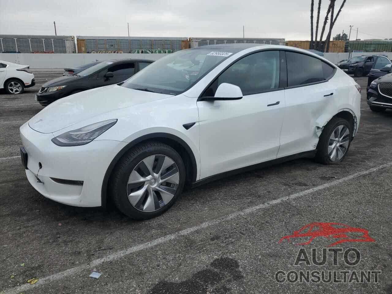 TESLA MODEL Y 2023 - 7SAYGDEE8PA137712