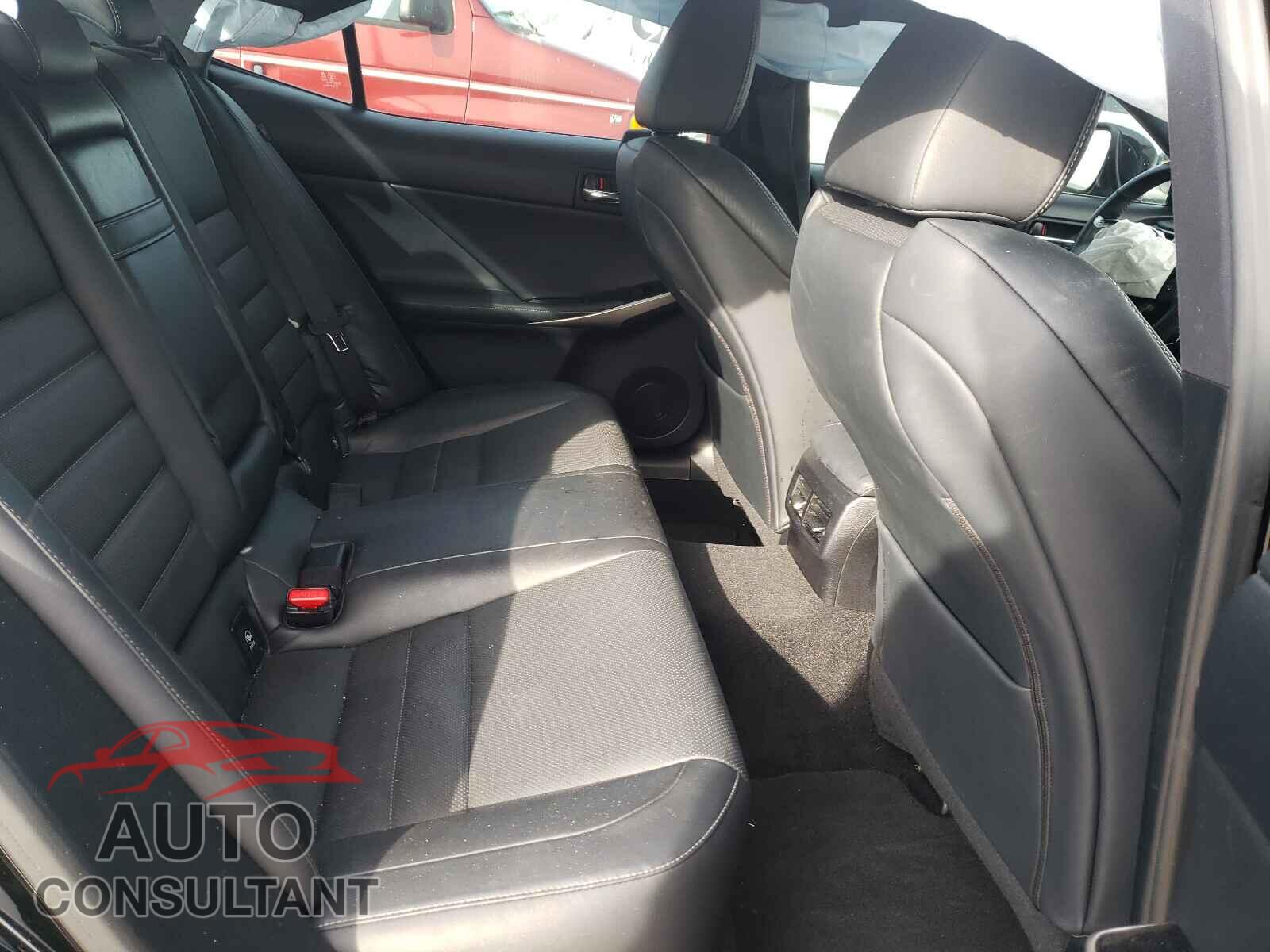 LEXUS IS 2016 - JTHBA1D27G5003710
