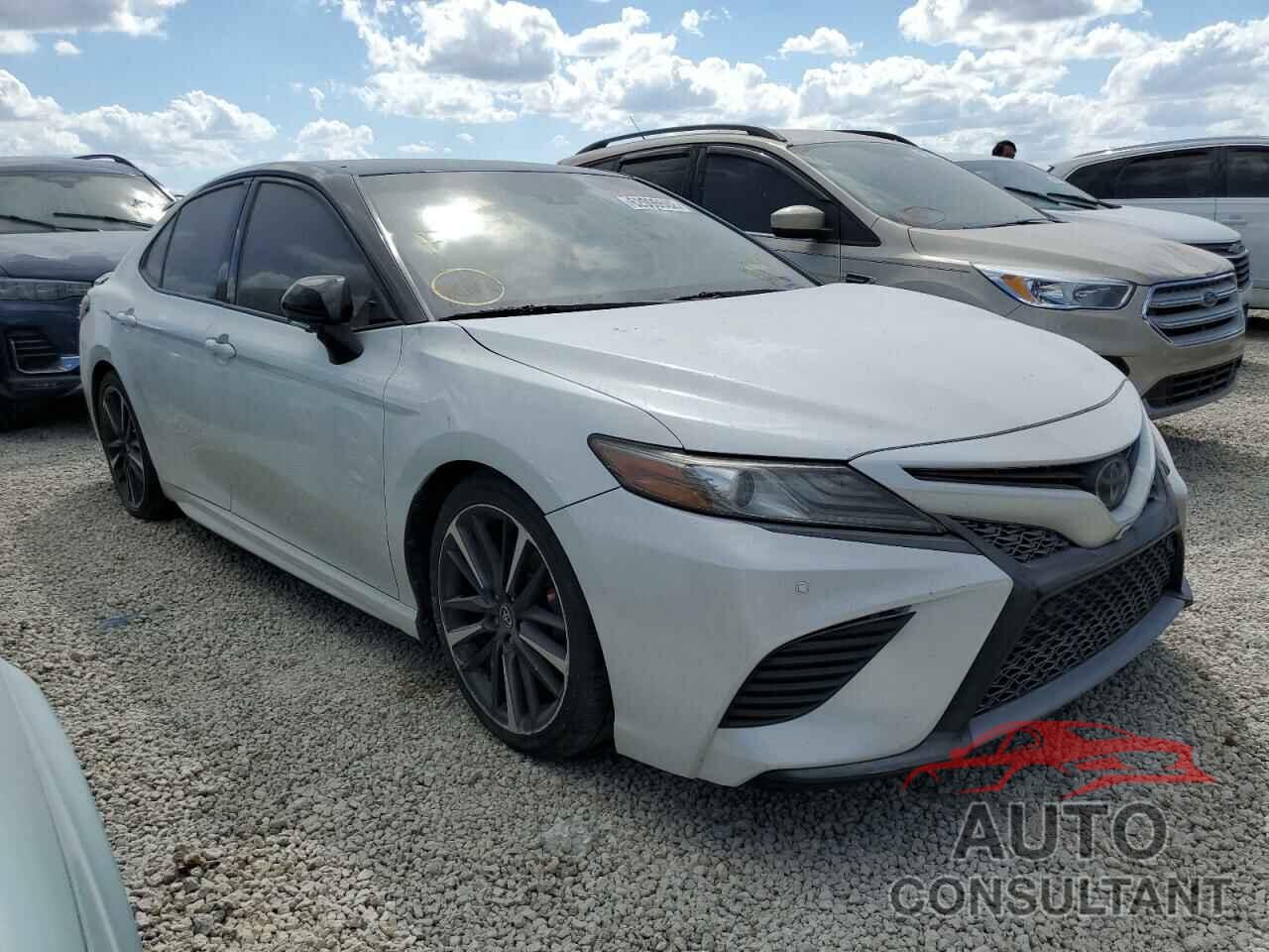 TOYOTA CAMRY 2018 - 4T1BZ1HK3JU004706