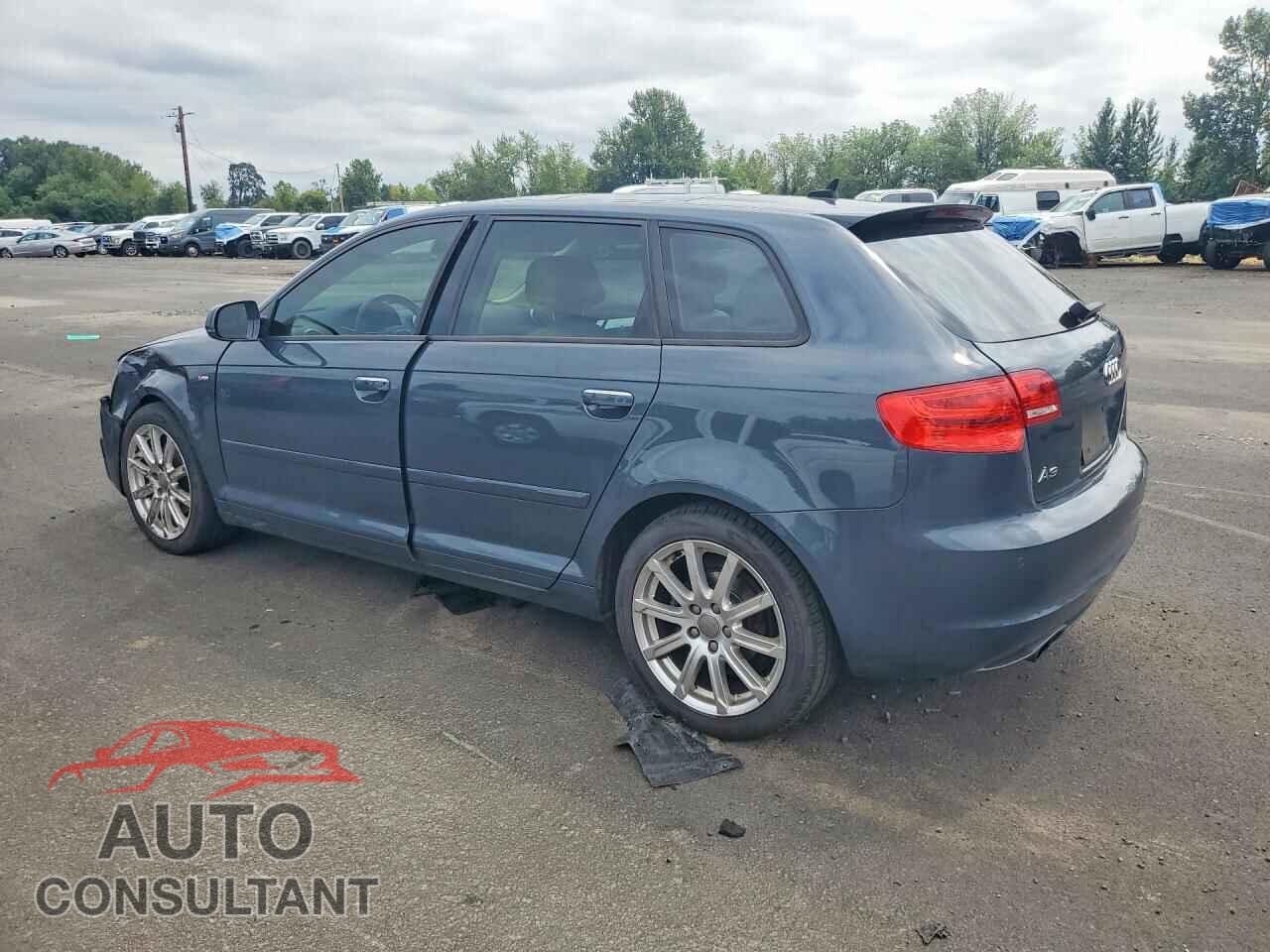 AUDI A3 2013 - WAUKJAFM7DA017252
