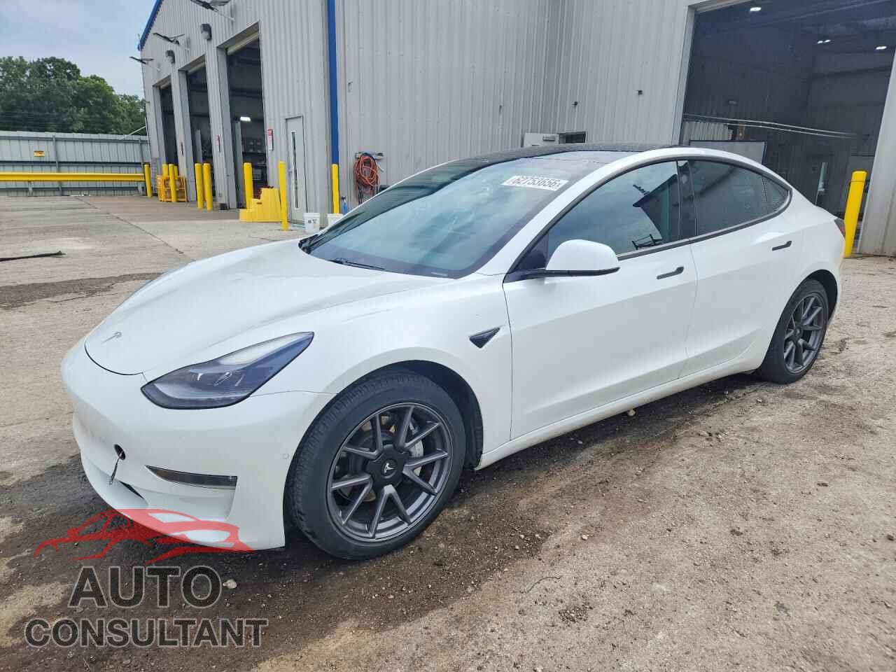 TESLA MODEL 3 2021 - 5YJ3E1EB2MF055930
